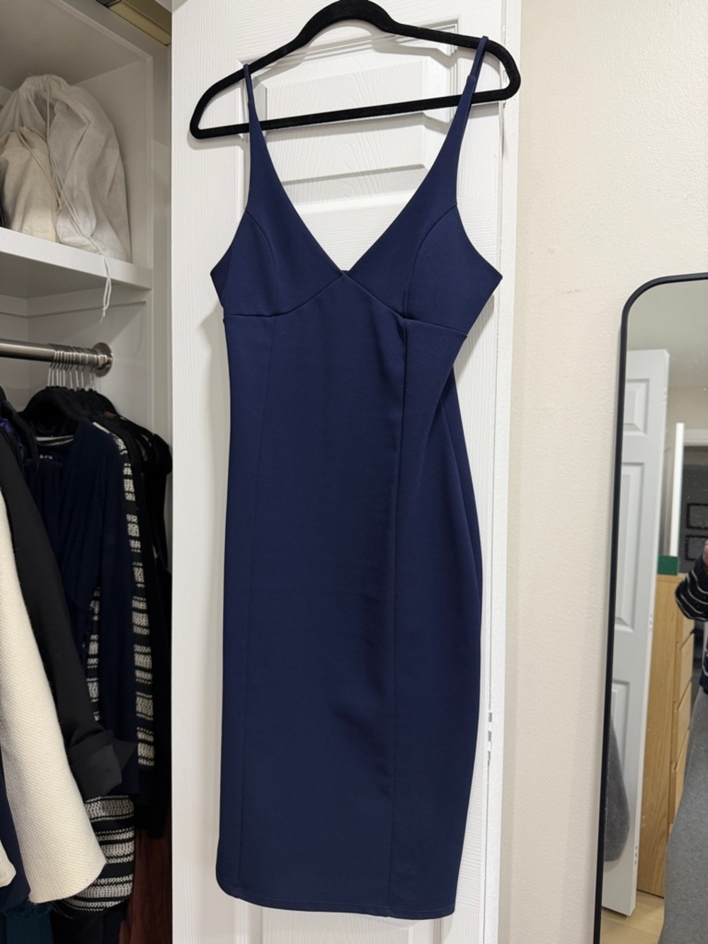 Windsor Navy V-Neck Spaghetti-Strap Midi Dress